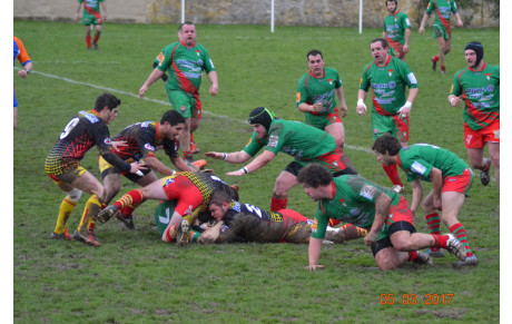 ARGENTON MAITRE CHEZ LUI DANS LE DERBY FACE A DEOLS