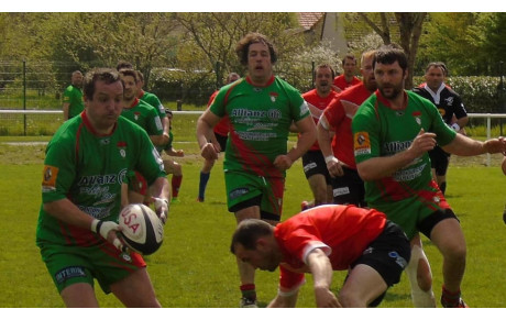 DEMI RETOUR: ARGENTON RENVERSE LA SITUATION